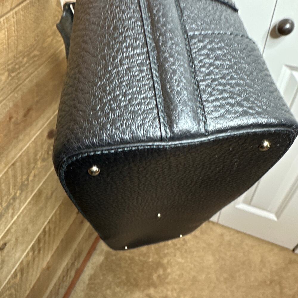 Gucci Black Pebbled Leather Hasler Horsebit Tote in Like New Condition - Picture 14 of 16
